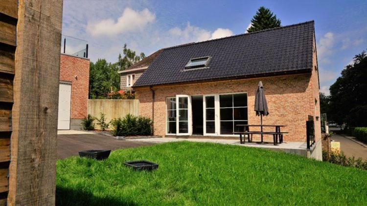 Vakantiewoning D'Hoppe Flobecq ภายนอก รูปภาพ